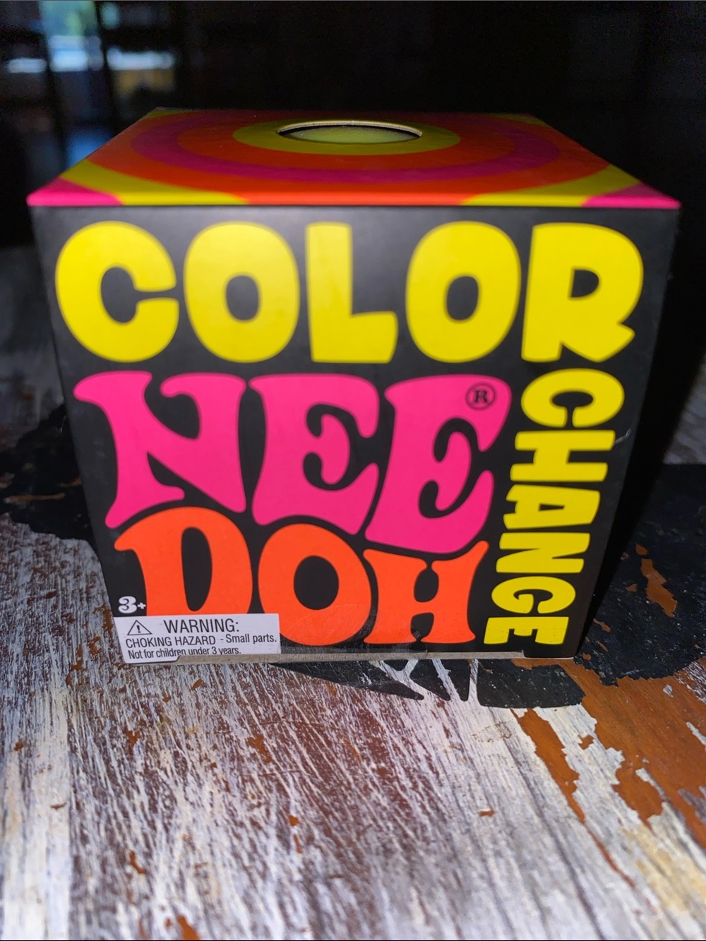Color NEE DOH Color Change Toy - Bright Neon Colors